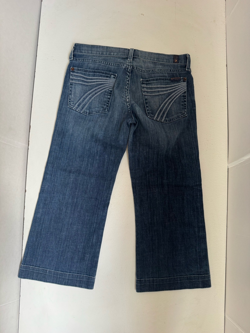 7 for all Mankind 7FAM Dojo Capri jeans size 27